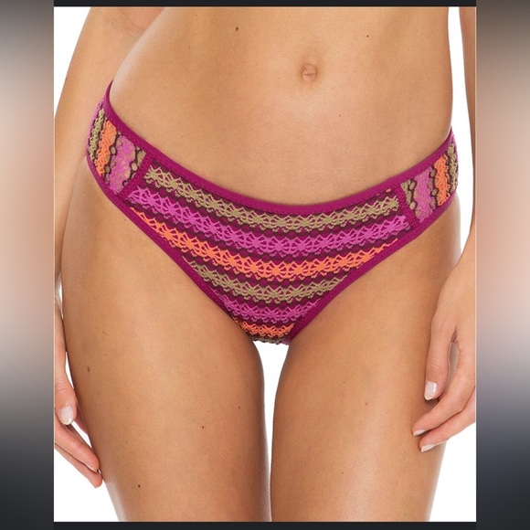 Весса By Rebecca Virtue Becca Halter Bikini - Picture 10 of 11